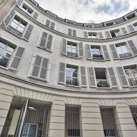 Appartement Nice For 2 - 10